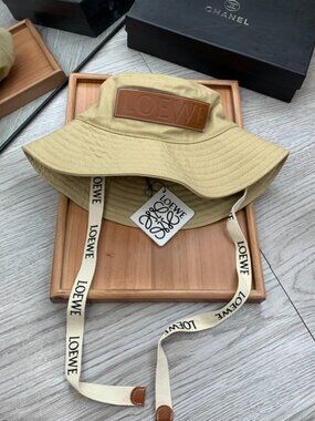 ?️Loewe Multicolor Crochet Bucket Hat with Leather Logo Patch Patch crochet bucket hat in raffia and calfskin Multicolor  main image 4